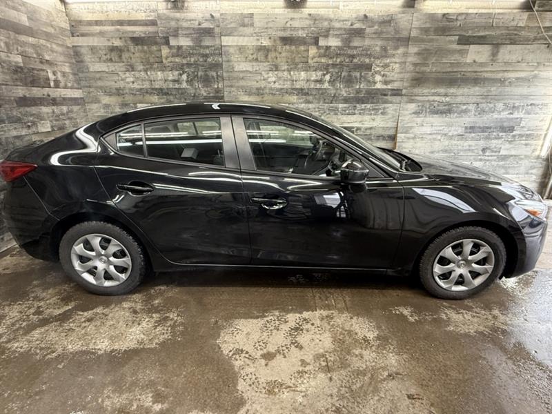 mazda Mazda3 2017 - 2