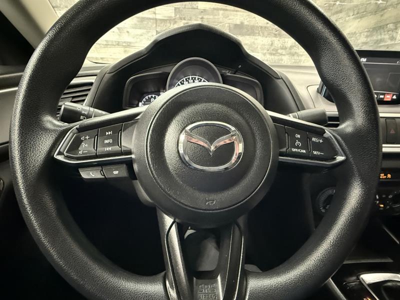 mazda Mazda3 2017 - 10