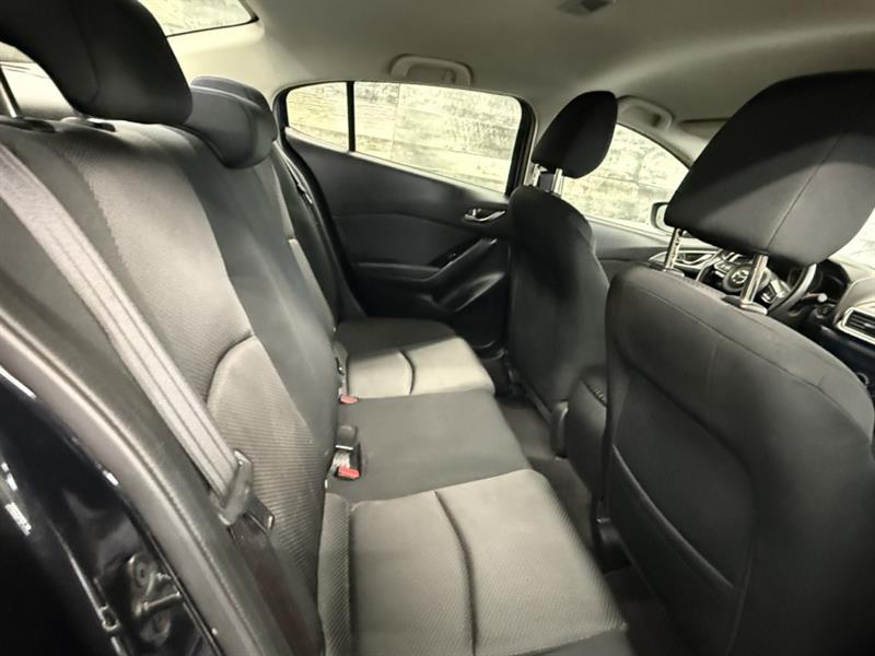 mazda Mazda3 2017 - 18