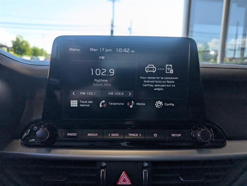 kia Forte 2022 - 21