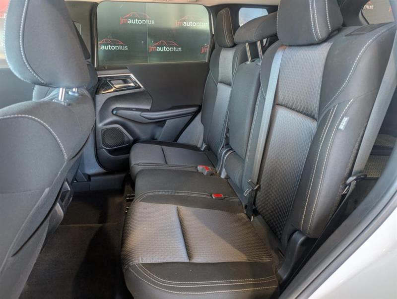 mitsubishi Outlander 2023 - 26