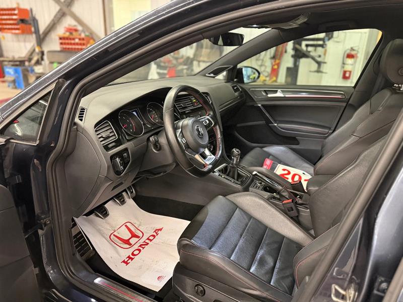 volkswagen Golf GTI 2018 - 14