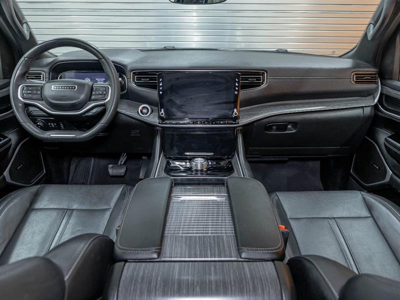 jeep Wagoneer 2023 - 11