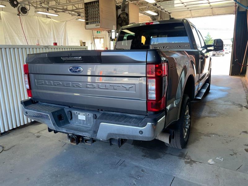 ford Super Duty F-350 à roues arrière simples 2022 - 8