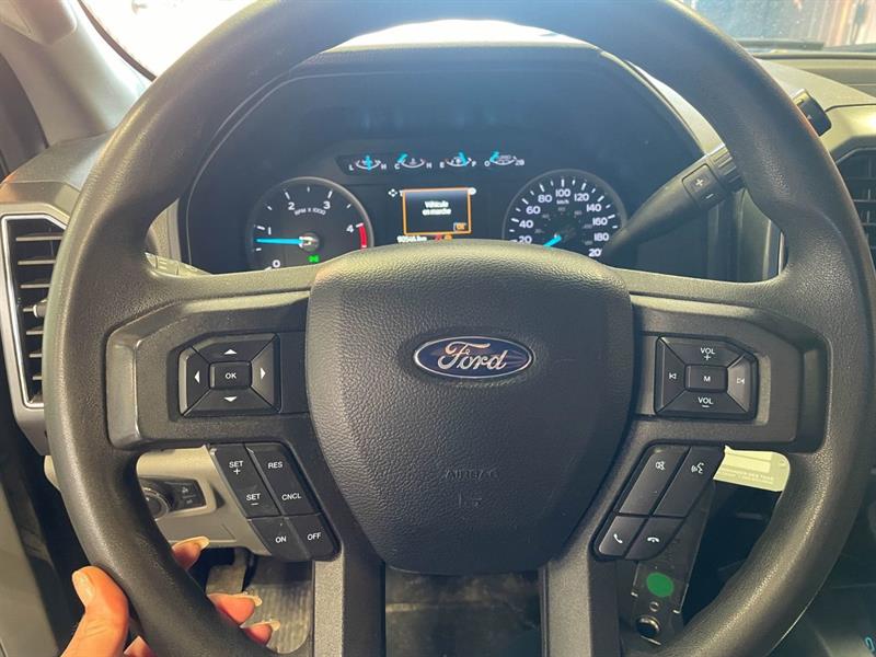 ford Super Duty F-350 à roues arrière simples 2022 - 14