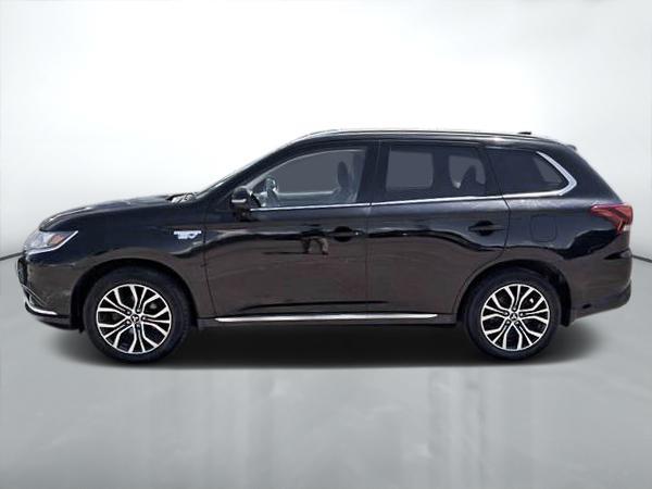 mitsubishi Outlander rechargeable 2018 - 4