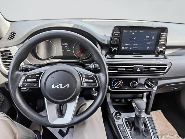 kia Seltos 2023 - 25
