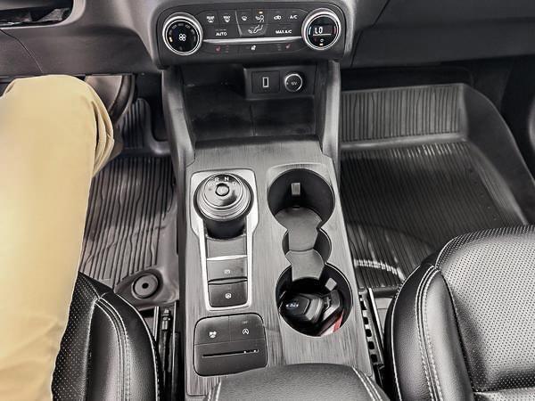 ford Escape 2020 - 24