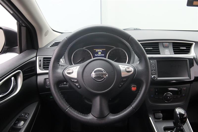 nissan Sentra 2019 - 11