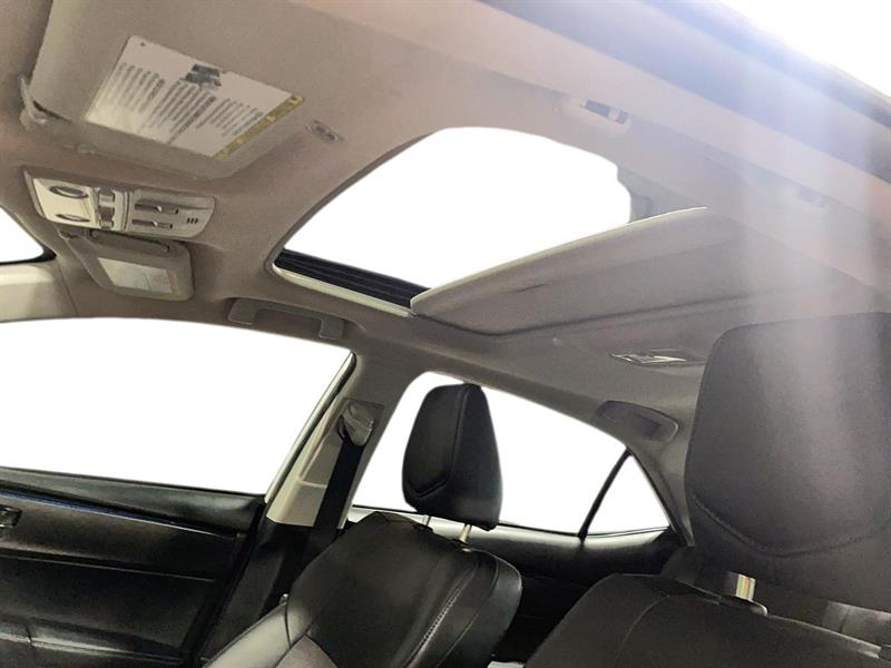 toyota Corolla 2018 - 12