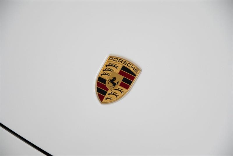 porsche Taycan 2021 - 5