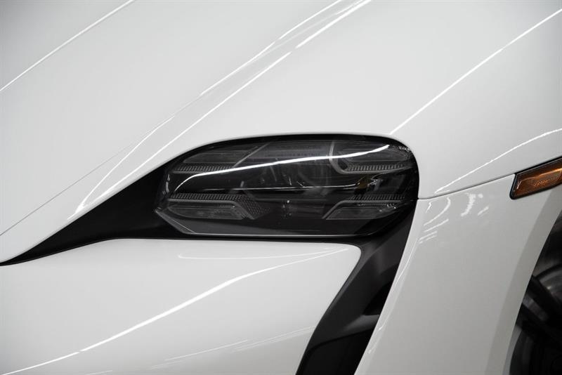 porsche Taycan 2021 - 6
