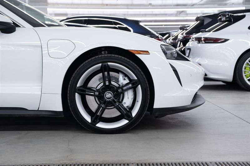 porsche Taycan 2021 - 8