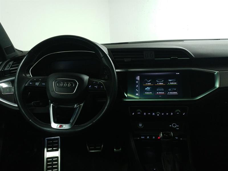 audi Q3 2021 - 10