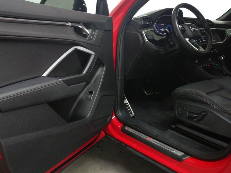 audi Q3 2021 - 11