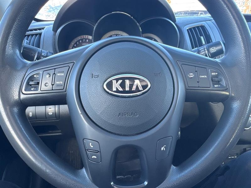 kia Forte Koup 2013 - 12