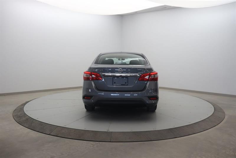 nissan Sentra 2019 - 5