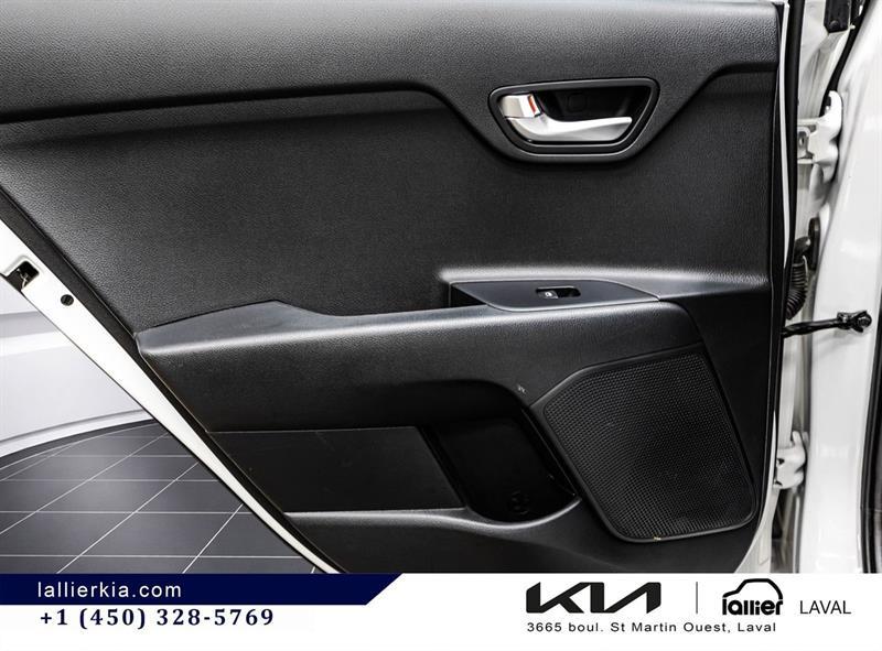 kia Rio 5 portes 2023 - 12