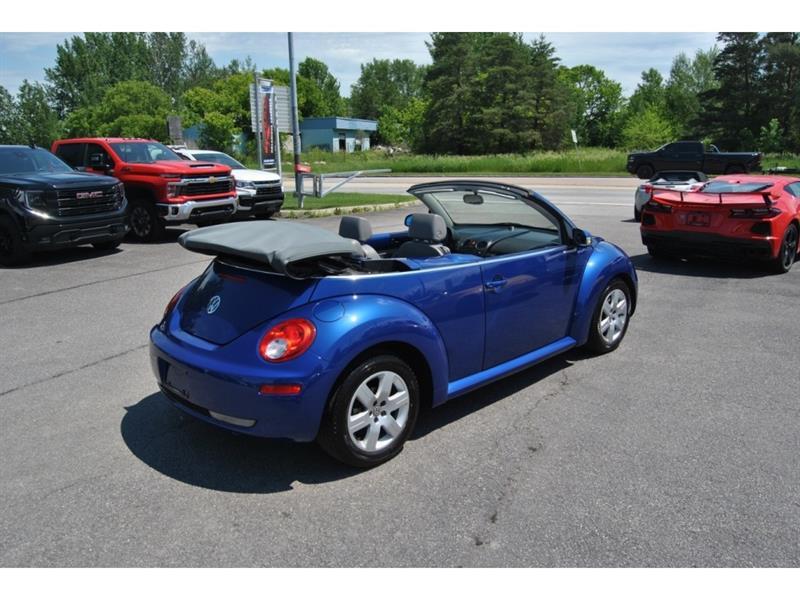 2007 Volkswagen Beetle - Image 9