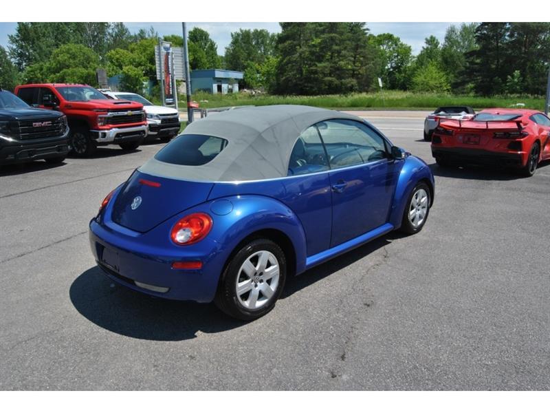 2007 Volkswagen Beetle - Image 10