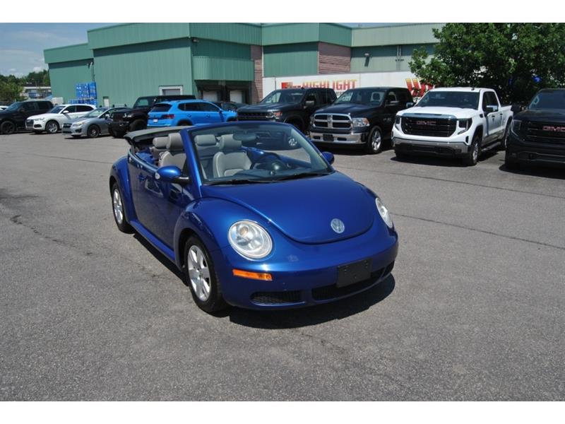 2007 Volkswagen Beetle - Image 13