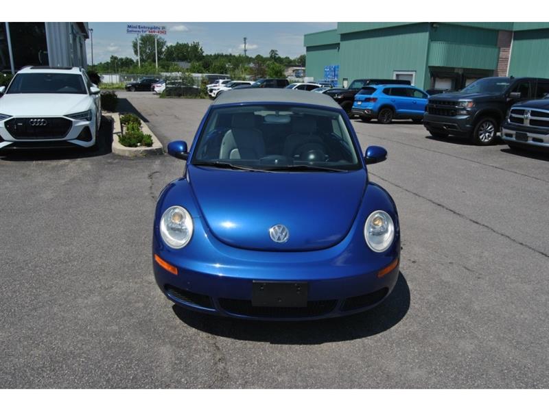 2007 Volkswagen Beetle - Image 16