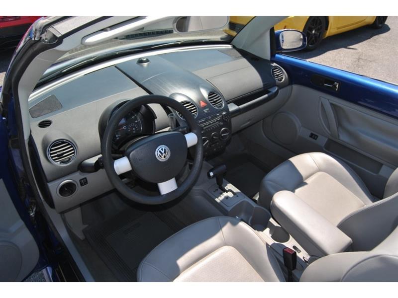 2007 Volkswagen Beetle - Image 20