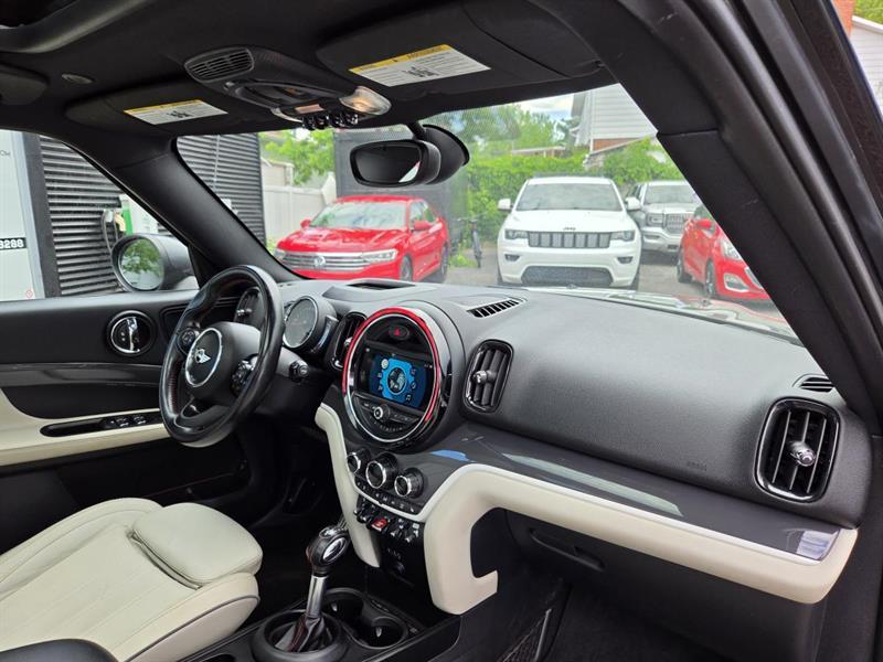 2018 Mini Countryman - Image 10
