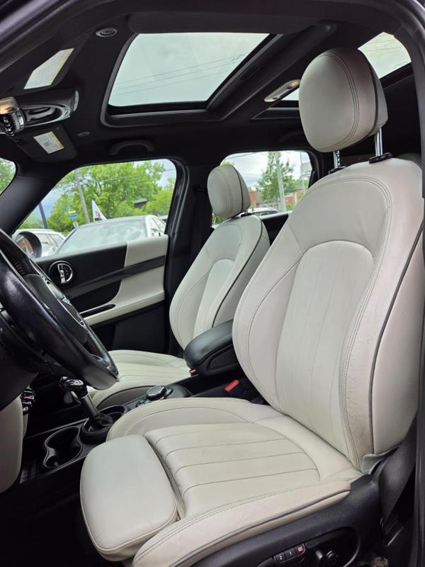 2018 Mini Countryman - Image 16