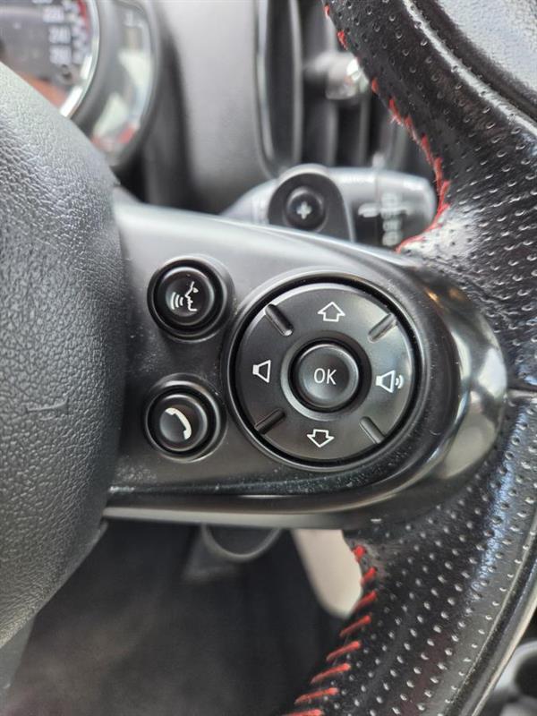 2018 Mini Countryman - Image 19