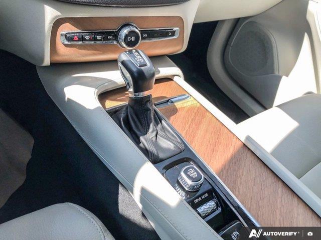 volvo XC90 2021 - 17