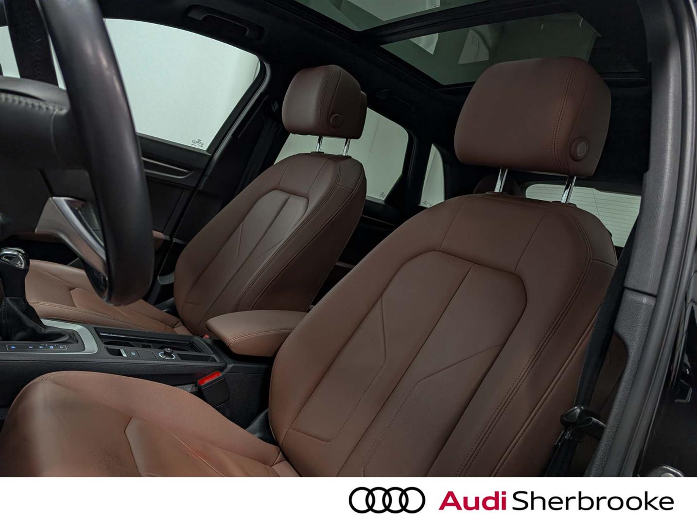 audi Q3 2020 - 9