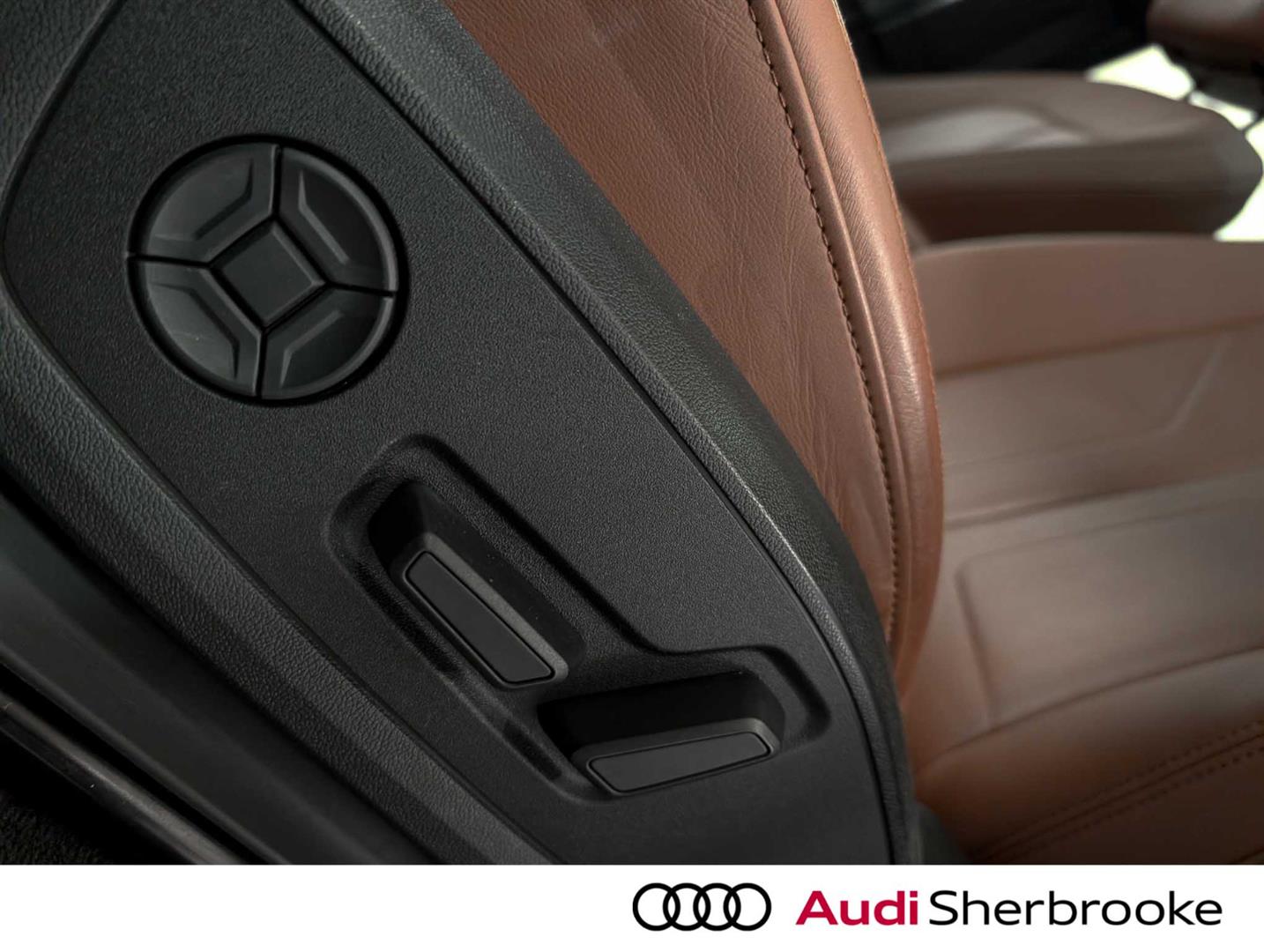 audi Q3 2020 - 11