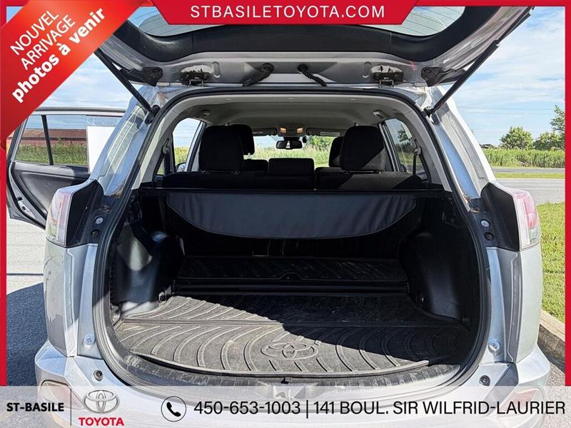toyota RAV4 Hybrid 2017 - 10