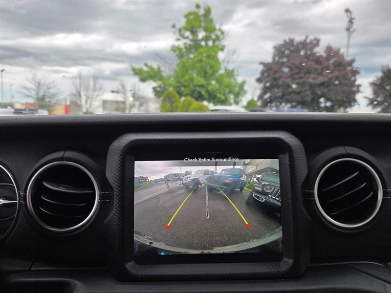 jeep Wrangler 2022 - 10