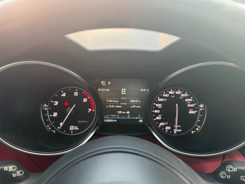 alfa romeo Stelvio 2020 - 12