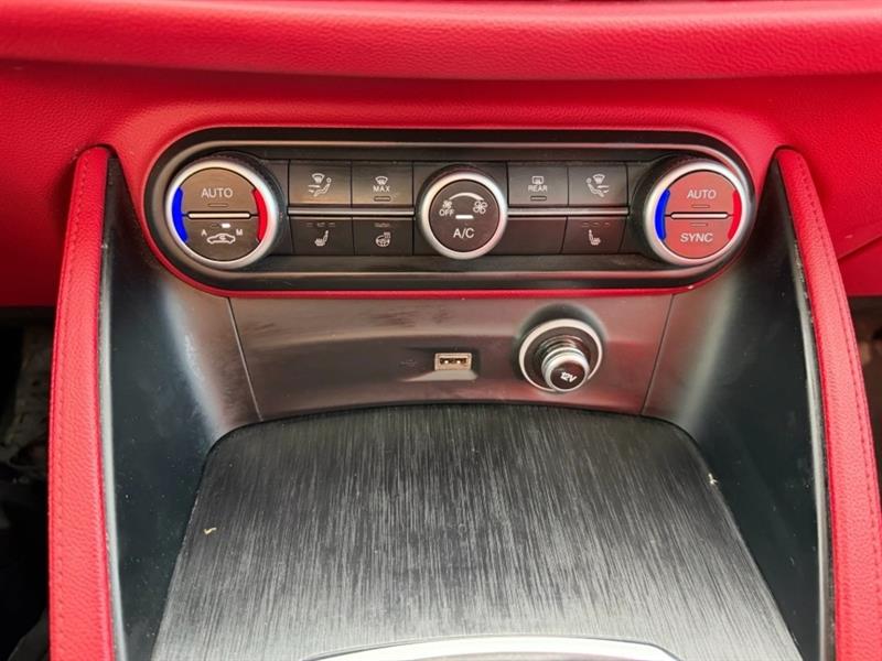 alfa romeo Stelvio 2020 - 18