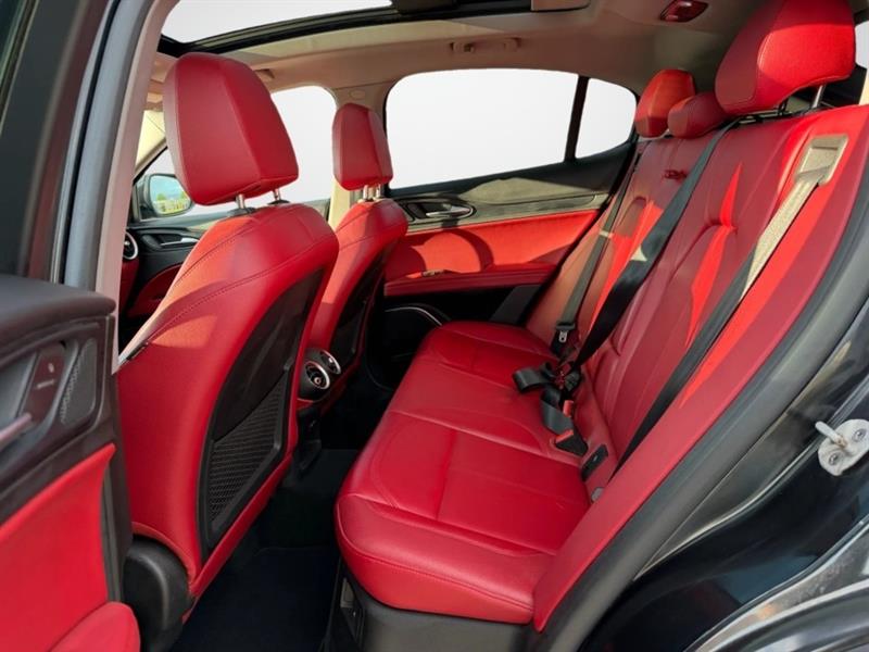 alfa romeo Stelvio 2020 - 20