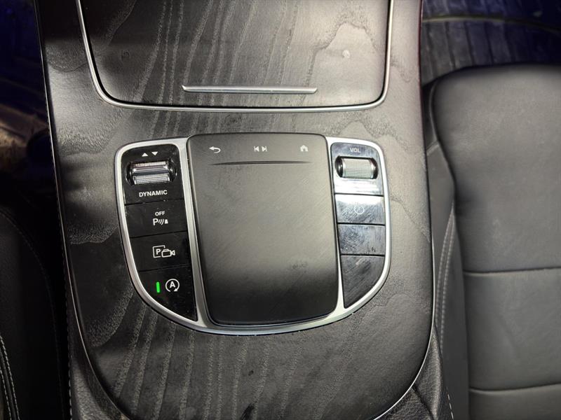 mercedes-benz E Class 2022 - 13