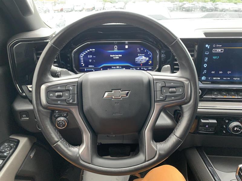 chevrolet Silverado 1500 2022 - 22