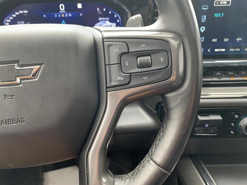 chevrolet Silverado 1500 2022 - 24