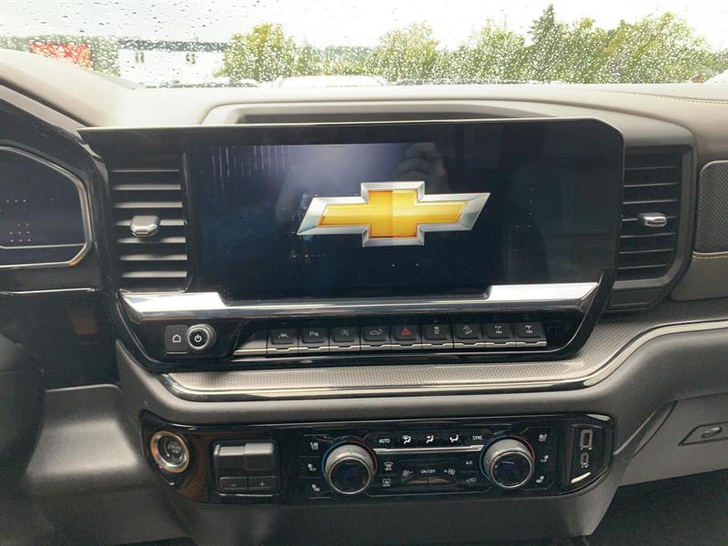 chevrolet Silverado 1500 2022 - 25