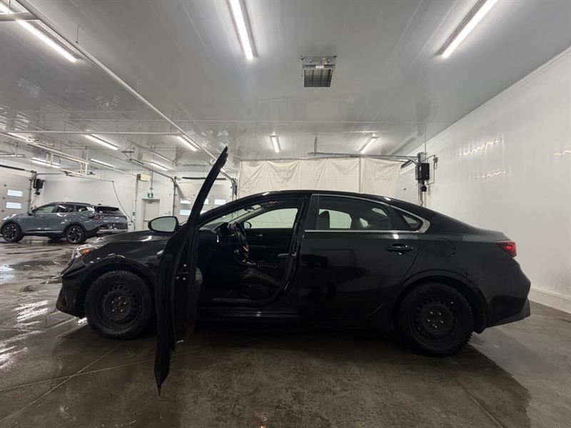 kia Forte 2022 - 3