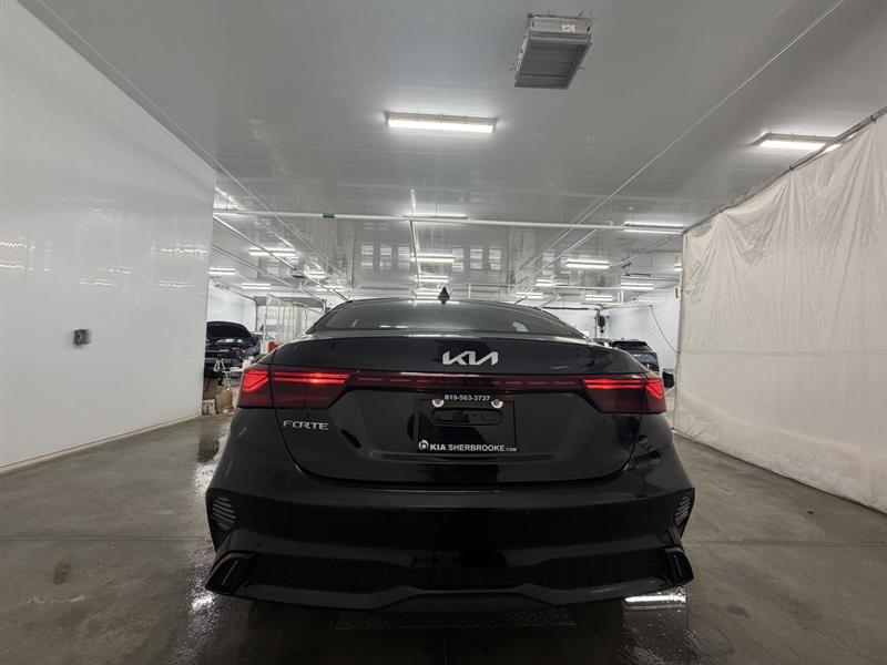 kia Forte 2022 - 5