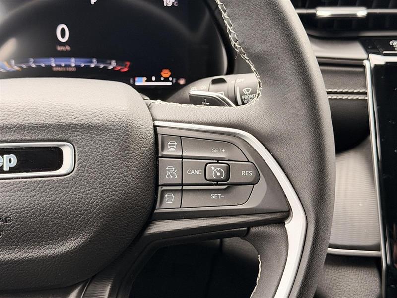 jeep Grand Cherokee 2023 - 12