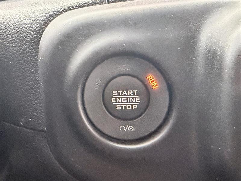 jeep Wrangler 2023 - 26