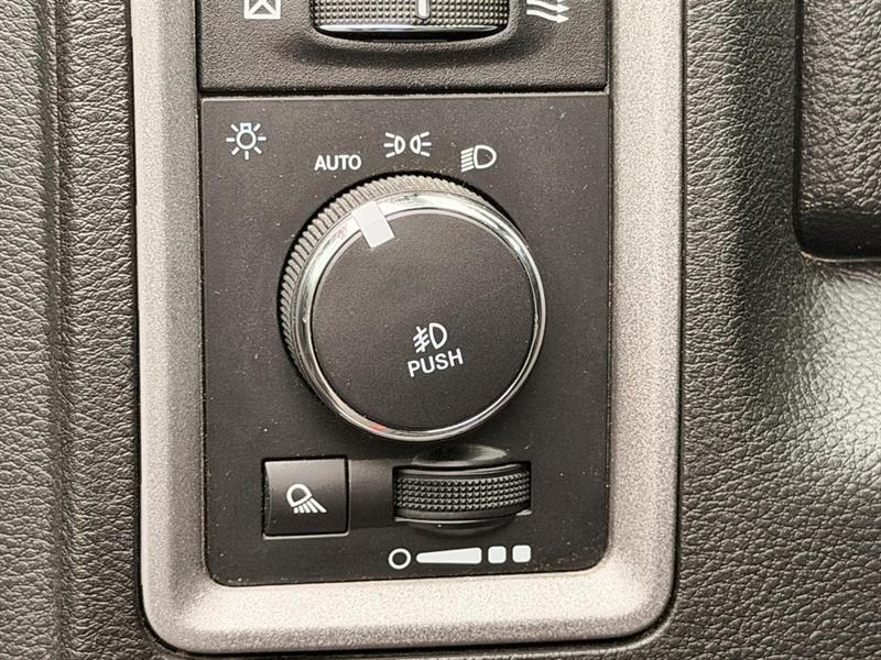 ram 1500 Classic 2021 - 25