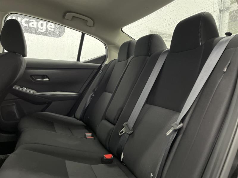 nissan Sentra 2022 - 9