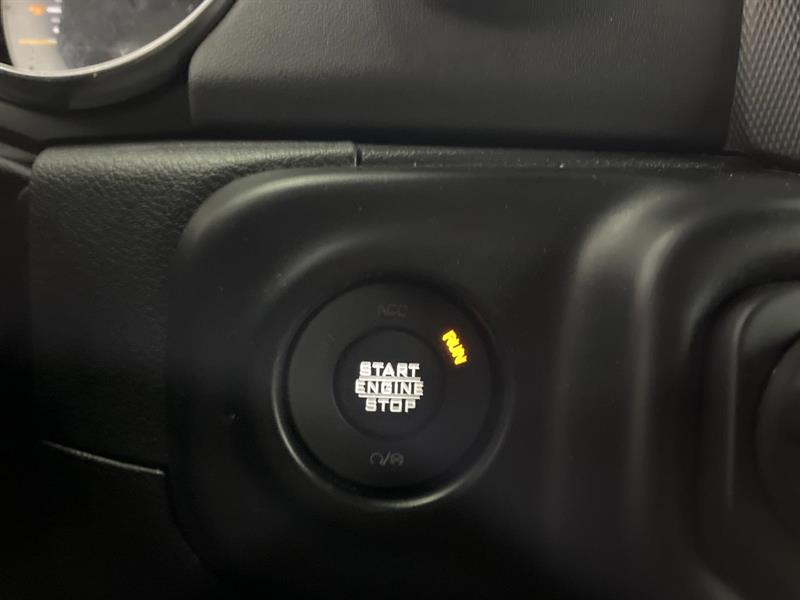 jeep Wrangler 2022 - 13