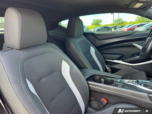 chevrolet Camaro 2019 - 25